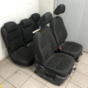 SKODA YETI CLOTH SEATS  – SET