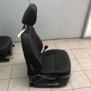 SKODA YETI CLOTH SEATS  – SET