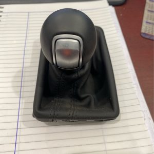 AUDI Q2 AUTOMATIC GEAR SELECTOR KNOB WITH BLACK LEATHER BOOT – PART # 81C713139 IBR